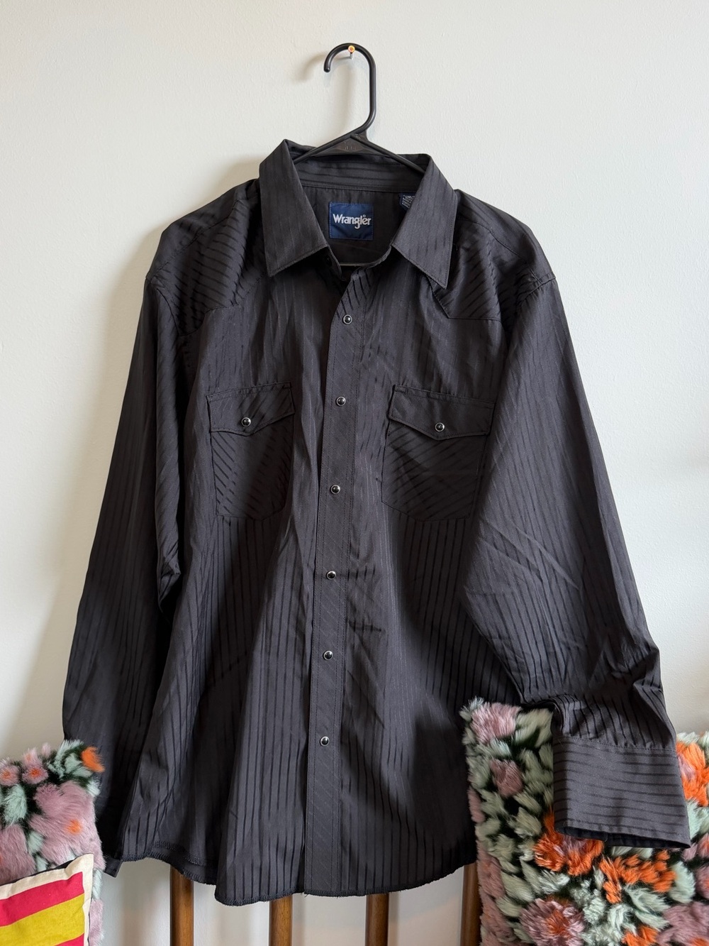 WRANGLER PINSTRIPE PEARL SNAP BUTTON DOWN